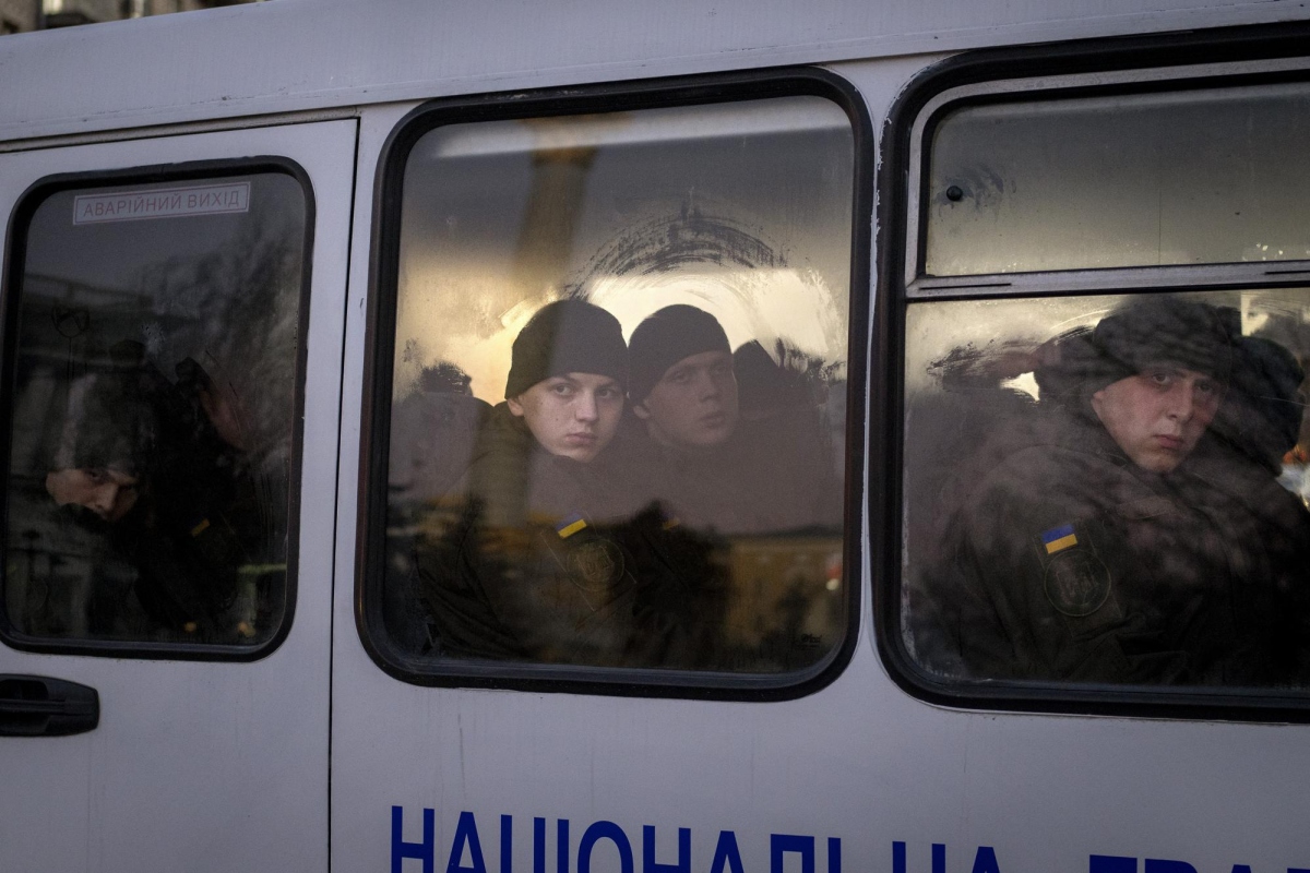 Cuộc sống ở Ukraine giữa lo ngại "bóng ma" chiến tranh